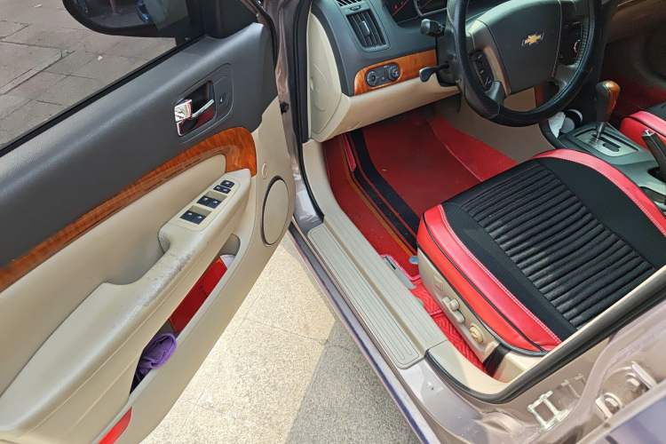 Used Chevrolet Epica 2013 1.8 SX Luxury Edition AT Driver Seat