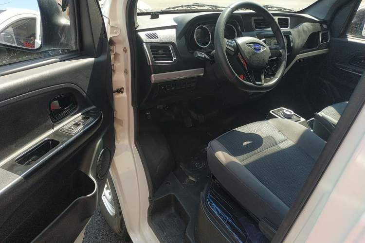 Used Foton Skyworth EV6 2023 Fast and Slow Charging Version
