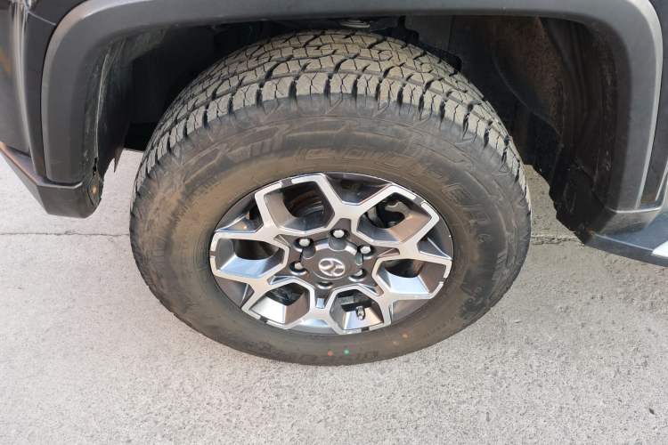 Used BAIC Off-Road BJ40 2018 PLUS 2.3T Automatic Four-Wheel Drive Premium Edition China V Left Front Wheel Hub