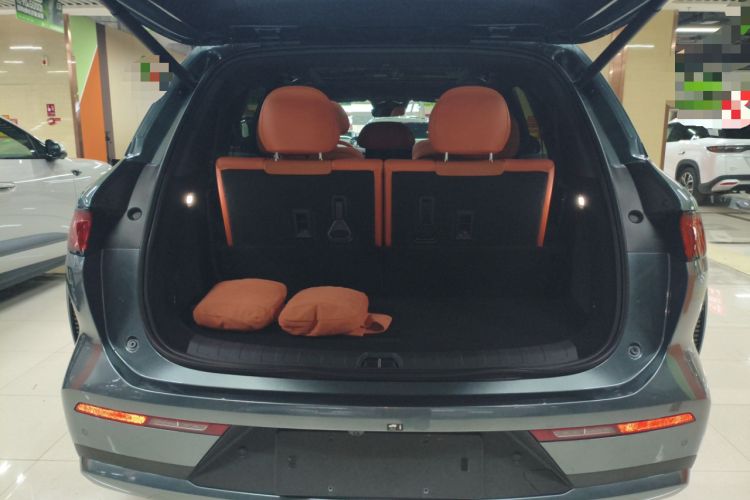 Used BYD Tang L 2025 DM 175KM Drone Player Edition
