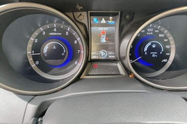 Used Changan CS75 2014 1.8T Automatic Elite Model China IV Standard
