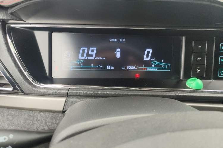 Used CHANGAN KAICHENG Oushang A600 2016 1.5L Manual Luxury 7-Seater
