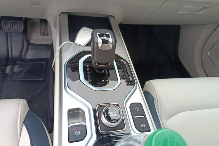 Used Geely Auto icon 2025 Linglong 1.5TD Ruyi Edition
