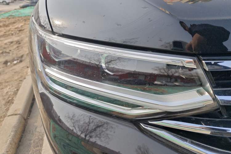 Used Volkswagen Tiguan L 2022 330TSI Automatic Two-Wheel Drive R-Line Enhanced Edition Exterior 6