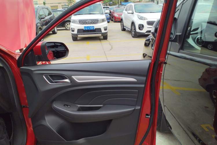 Used Roewe RX3 2018 1.6L CVT Internet Smart Edition