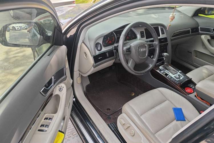 Used Audi A6L 2011 2.4L Comfort Edition
