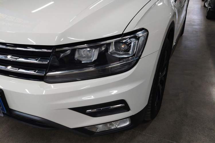 Used Volkswagen Tiguan L 2021 330TSI Automatic Two-Wheel Drive Smart Edition
