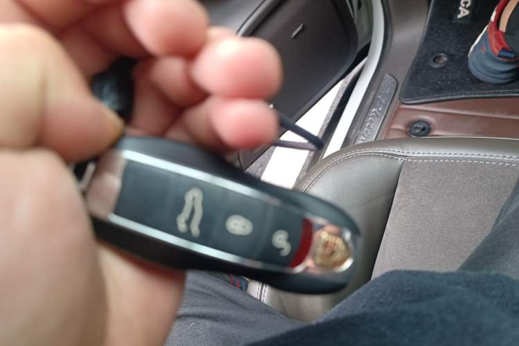 Used Porsche Cayenne 2016 Cayenne 3.0T Vehicle Key