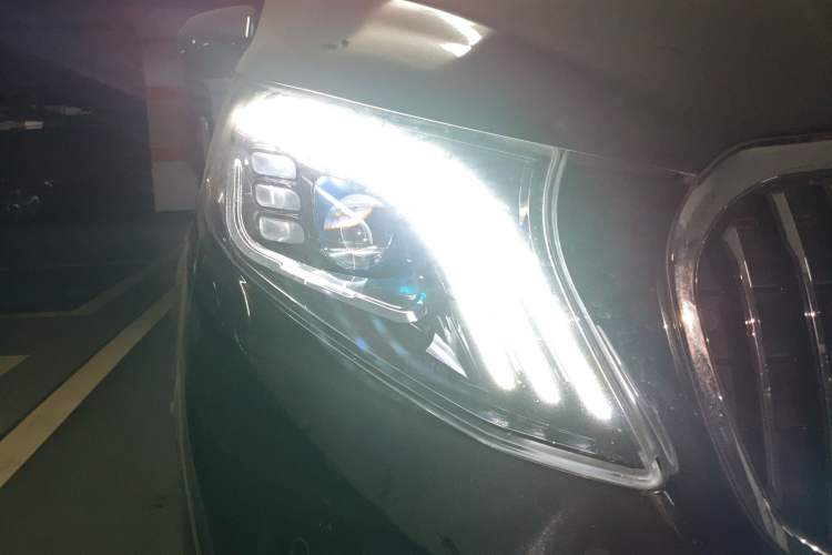 Used Mercedes-Benz Vito 2021 2.0T Business Version 7 Seats
