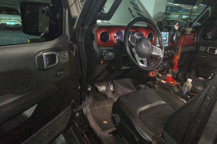 Used Jeep Wrangler 2021 2.0T Robin Hood Four-Door Edition