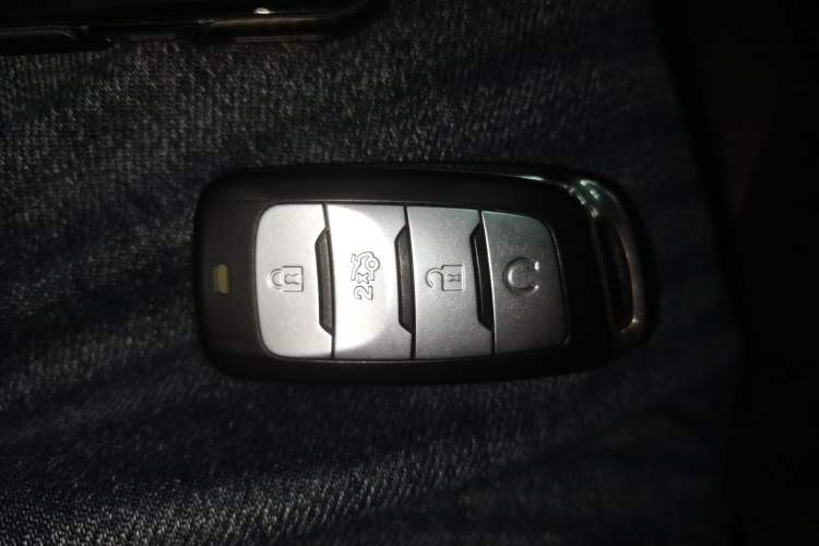 Used CHANGAN CS85 COUPE 2019 2.0T Automatic Smart Version China V Standard