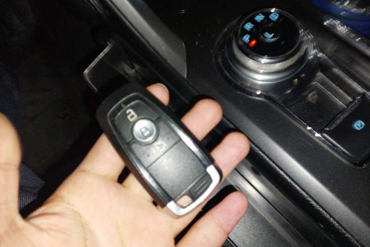 Used Ford Mondeo New Energy 2018 2.0 PHEV Smart-Controlled Fashion Edition China VI Standard
