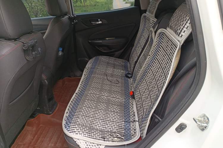 Used CHANGAN CS15 2016 1.5L Manual Fashion Edition