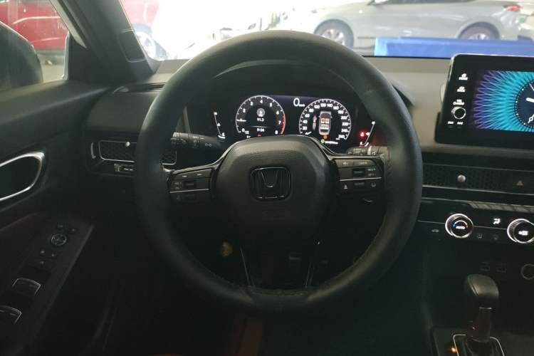 Used Honda Civic 2022 240TURBO CVT Dynamic Edition
