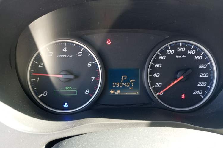 Used Mitsubishi Outlander 2018 2.0L Two-Wheel Drive Glory Edition 5 Seats