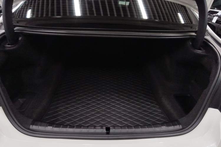 Used BMW 5 Series 2021 Facelifted 530Li Leading Edition M Sport Package