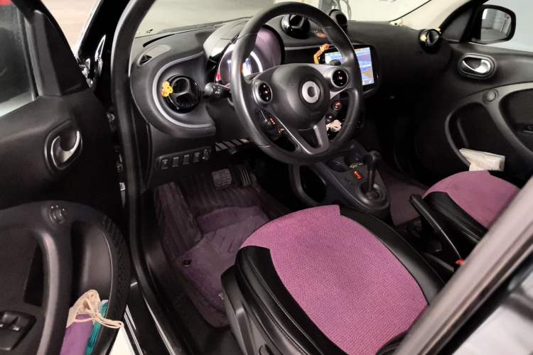 Used smart forfour 2018 1.0L 52kW Passion Edition
