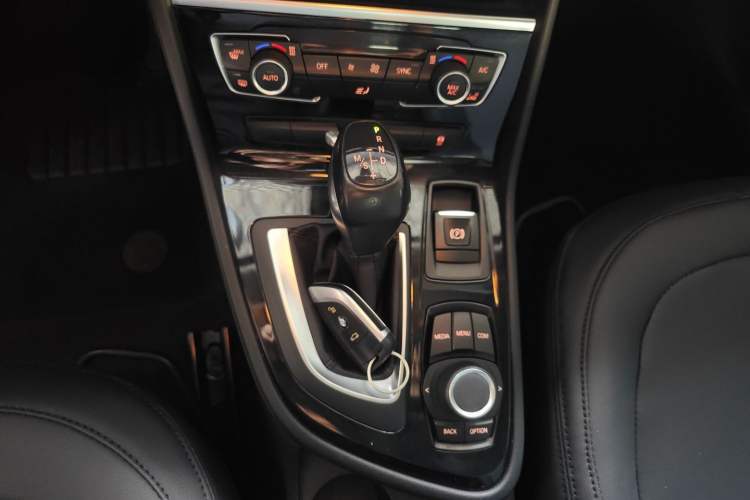 Used BMW 2 Series Active Tourer 2015 218i Leading Model Gear Lever