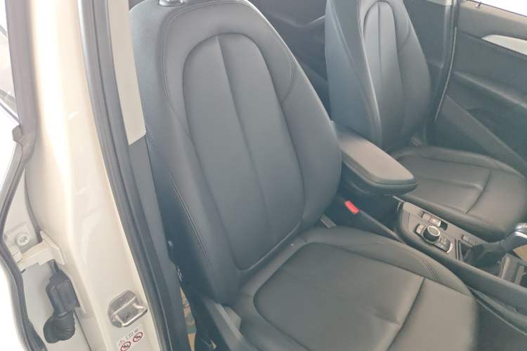 Used BMW X1 2019 sDrive18Li Fashion Model