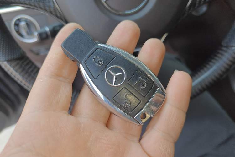 Used Mercedes-Benz GLE 2017 GLE 400 4MATIC Vehicle Key