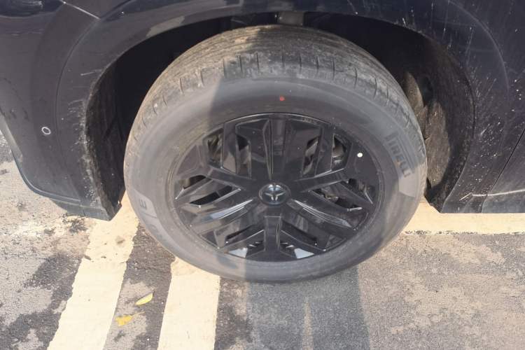 Used Hongqi Tiangong 08 2025 605 Pioneer Edition Left Front Wheel Hub