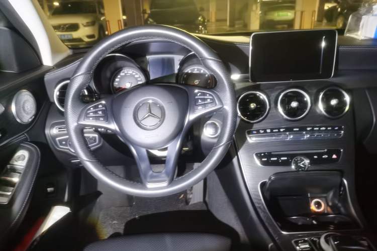 Used Mercedes-Benz C-Class 2017 Facelift C 200 L Sport Edition