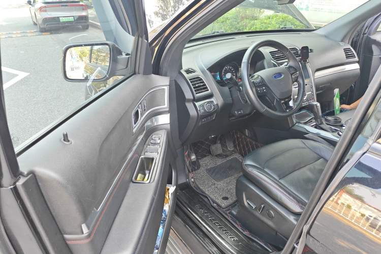 Used Ford Explorer 2017 3.5T Sport Edition
