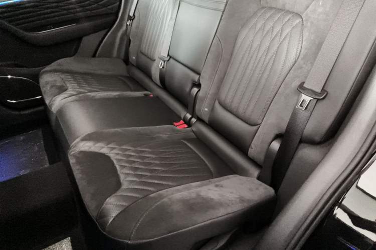 Used Hongqi HS5 2022 Revised Version 2.0T Smart Connect Flagship Edition