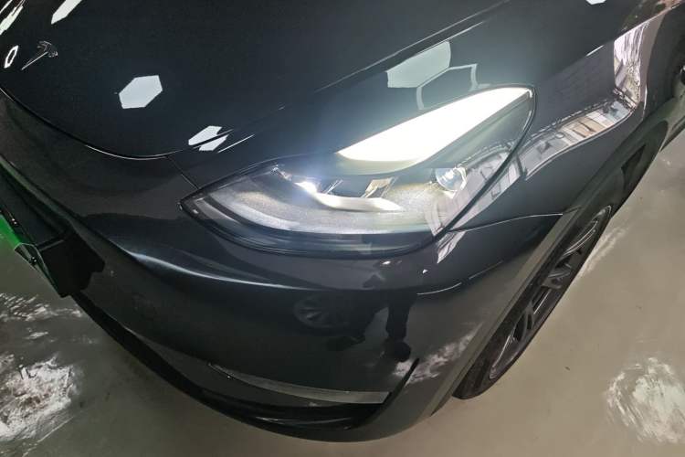 Used Tesla Model Y 2024 Long-Range All-Wheel-Drive Version