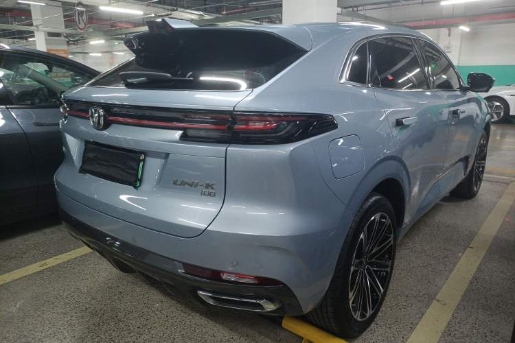 Used Changan UNI-K iDD 2022 Blue Whale iDD 130km 1.5T Excellence Model