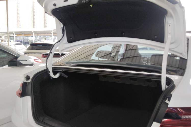 Used Geometry A 2021 Pro Enhanced High-Efficiency Range Version 600KM A600 Asian Games Edition