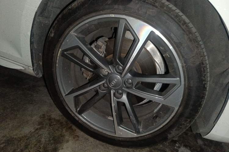 Used Audi A4L 2018 30th Anniversary Edition 40 TFSI Sport Edition