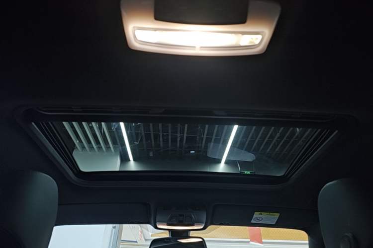 Used BMW 4 Series 2017 425i M Sport Package Headliner