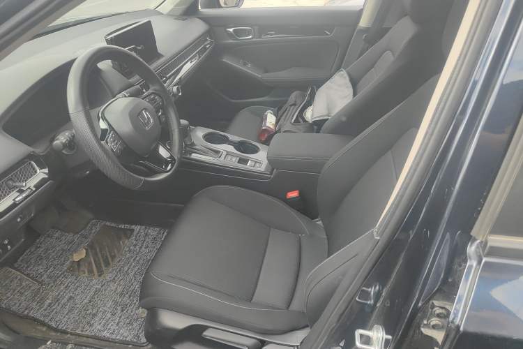 Used Honda Civic 2023 240TURBO CVT Dynamic Edition
