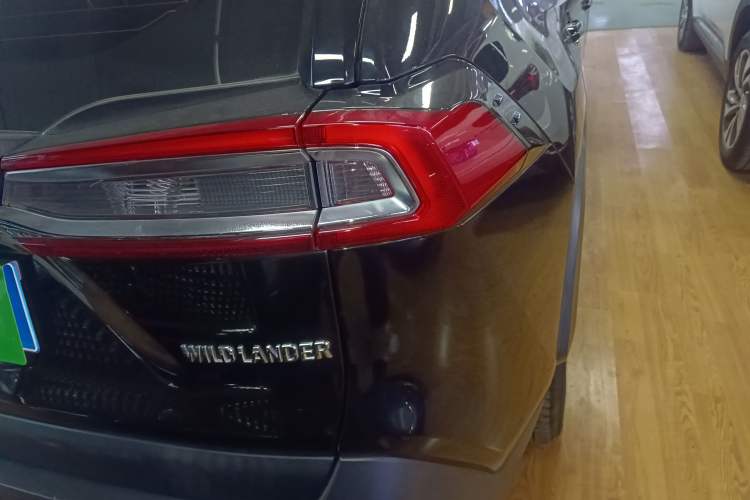 Used Toyota Wildlander 2021 2.0L CVT Two-Wheel Drive Luxury Edition