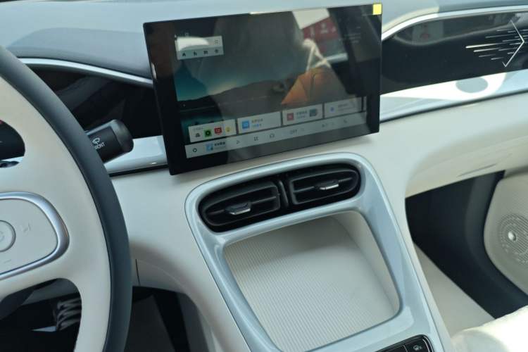 Used Geely Galaxy Geome 2026 Model 310km Youth Edition Audio And AC Panel