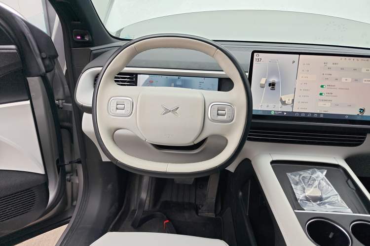 Used XPeng G6 2023 580 Long-Range Pro
