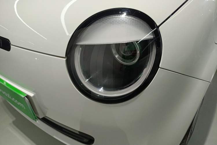 Used CHANGAN NEVO Lumin 2023 205km Xiangqin Version
