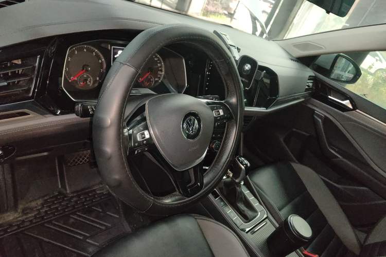 Used Volkswagen Sagitar 2019 280TSI DSG Comfort Version China V Standard Steering Wheel