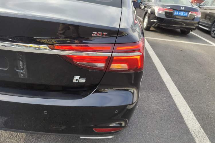 Used Roewe i6 2017 20T Automatic Flagship Edition
