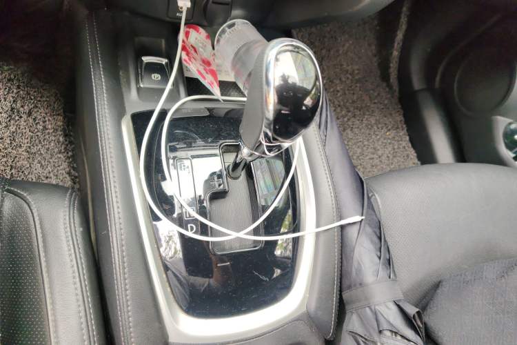 Used Nissan X-Trail 2017 2.5L CVT Leading Edition 4WD Gear Lever