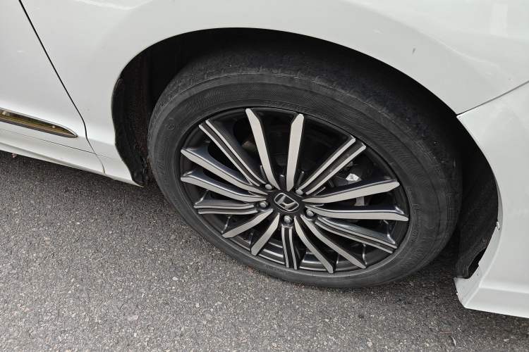 Used Honda Elysion 2022 2.0L eHEV Luxury First Edition
