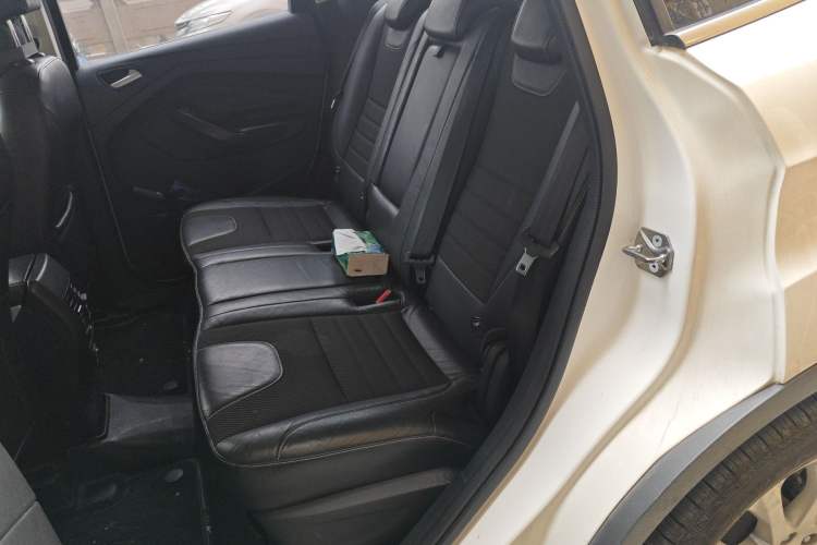 Used Ford Kuga 2015 1.5L GTDi Two-Wheel Drive Fashion Edition Left Rear Seat