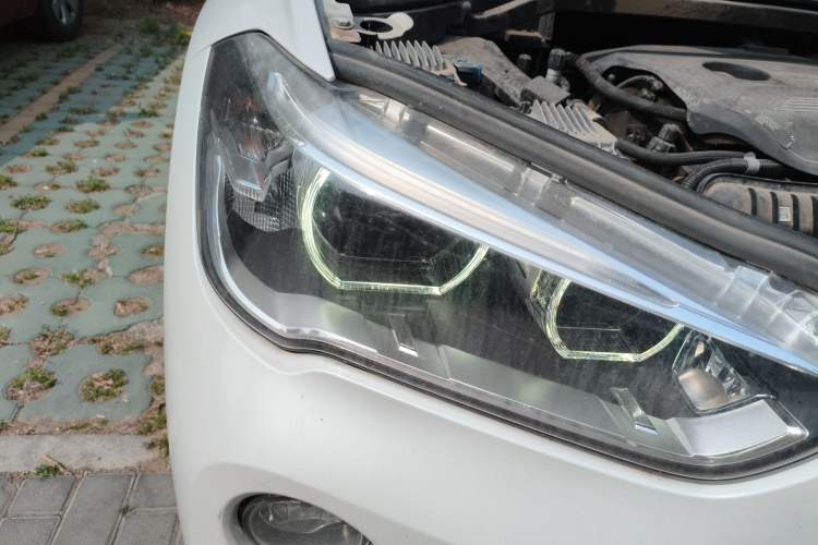 Used BMW X1 2019 sDrive20Li Leading Model Right Front Headlight