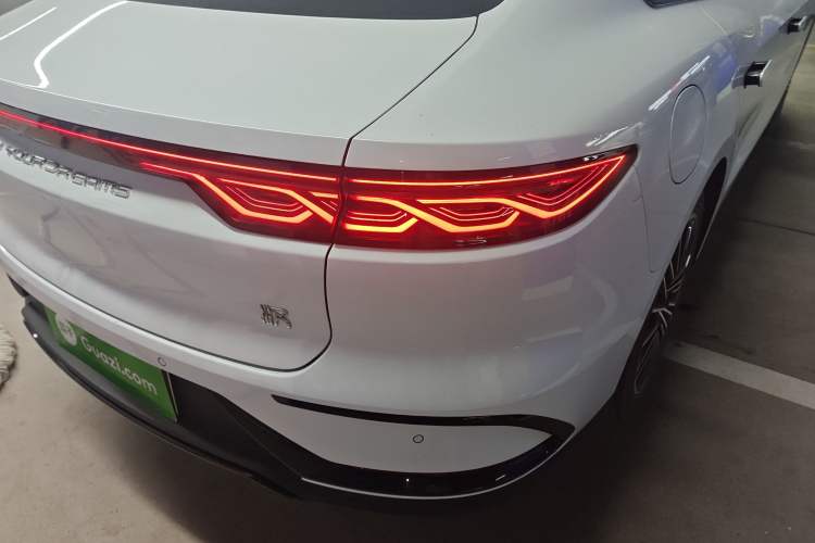 Used BYD Han 2023 EV Champion Edition 506KM Front-Wheel-Drive Premium Model