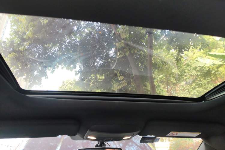 Used Lincoln MKC 2018 2.0T Two-Wheel Drive Deluxe Edition
