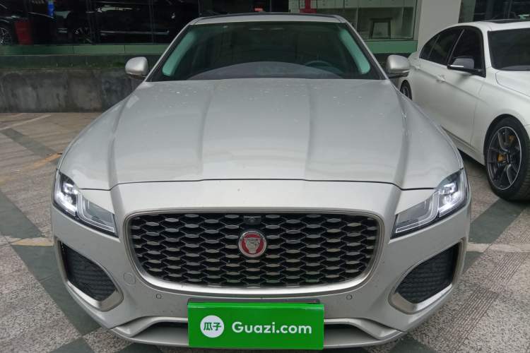 Used Jaguar XFL 2024 2.0T P250 Two-Wheel Drive Prestige Luxury Edition