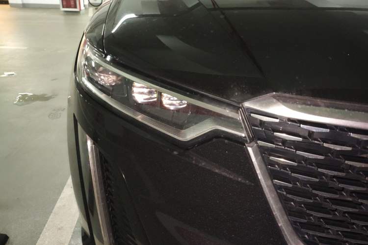 Used Cadillac XT6 2020 28T Six-Seater Four-Wheel-Drive Luxury Version
