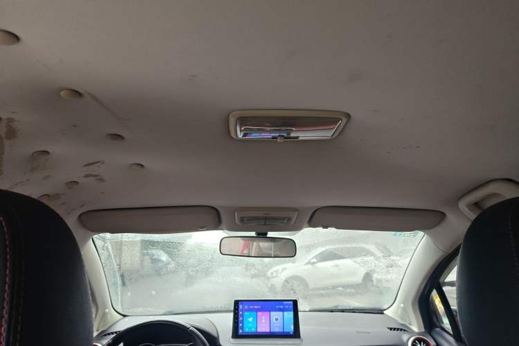 Used Haval H1 2015 1.5L AMT Luxury Model Headliner