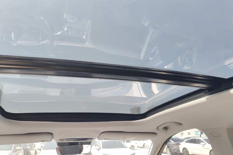 Used Geely Galaxy E5 2024 530 km Exploration+ Version Headliner